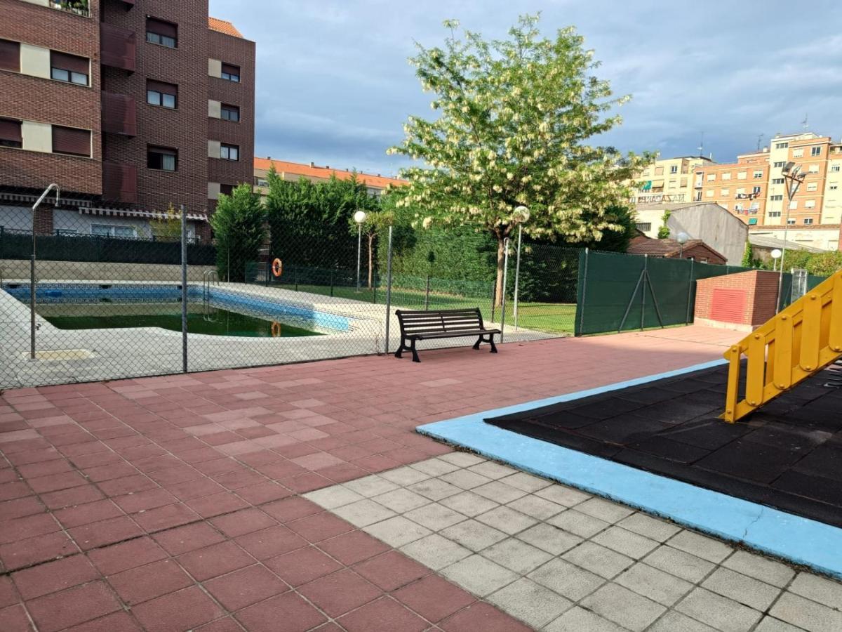 Pool And Confort 3 Y Garaje By Apartment
