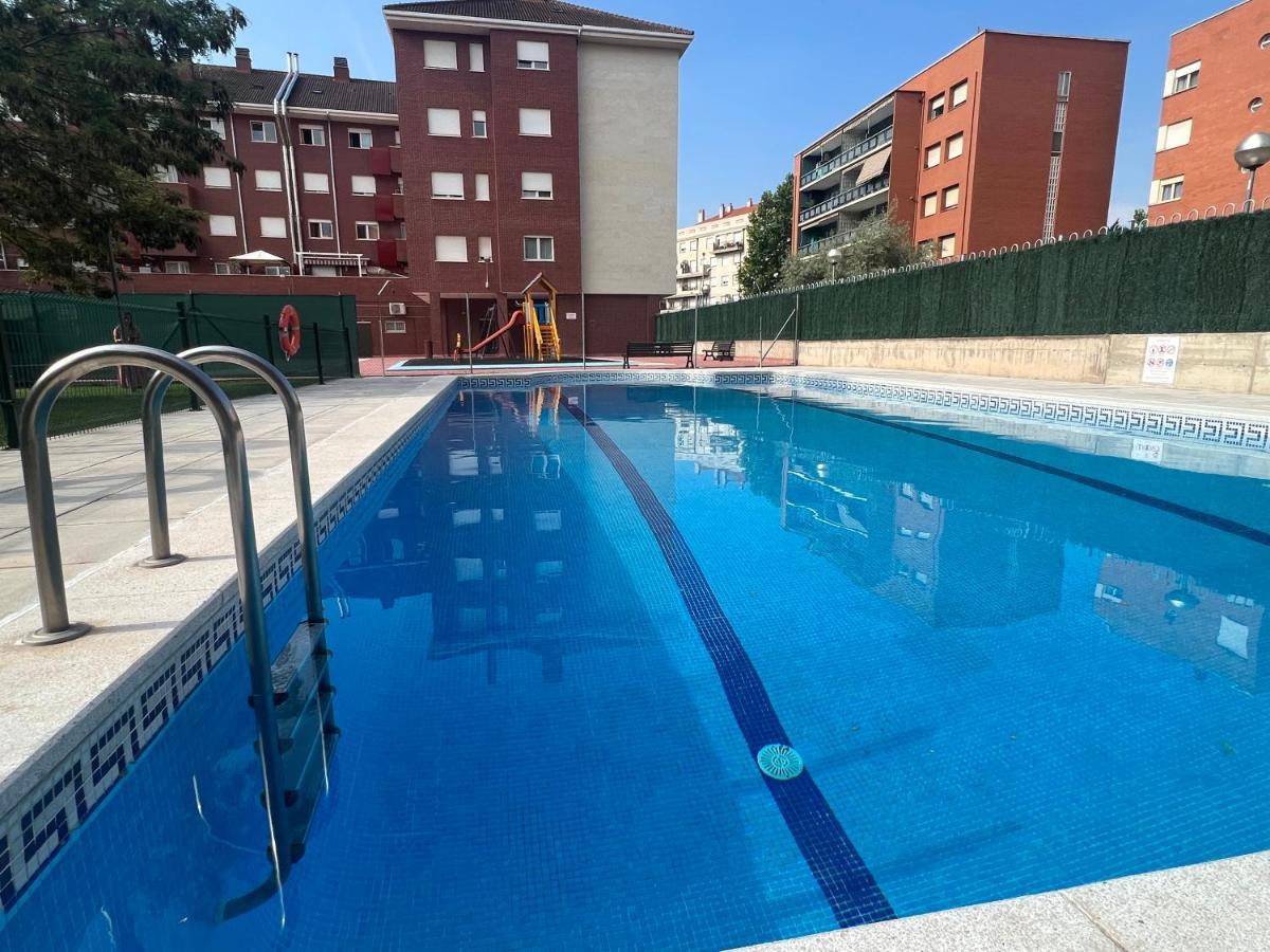 Pool And Confort 3 Y Garaje By Apartment *